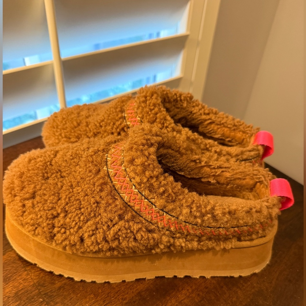 UGG Tazz Platform Slipper Heritage Braid Hardwood size 7